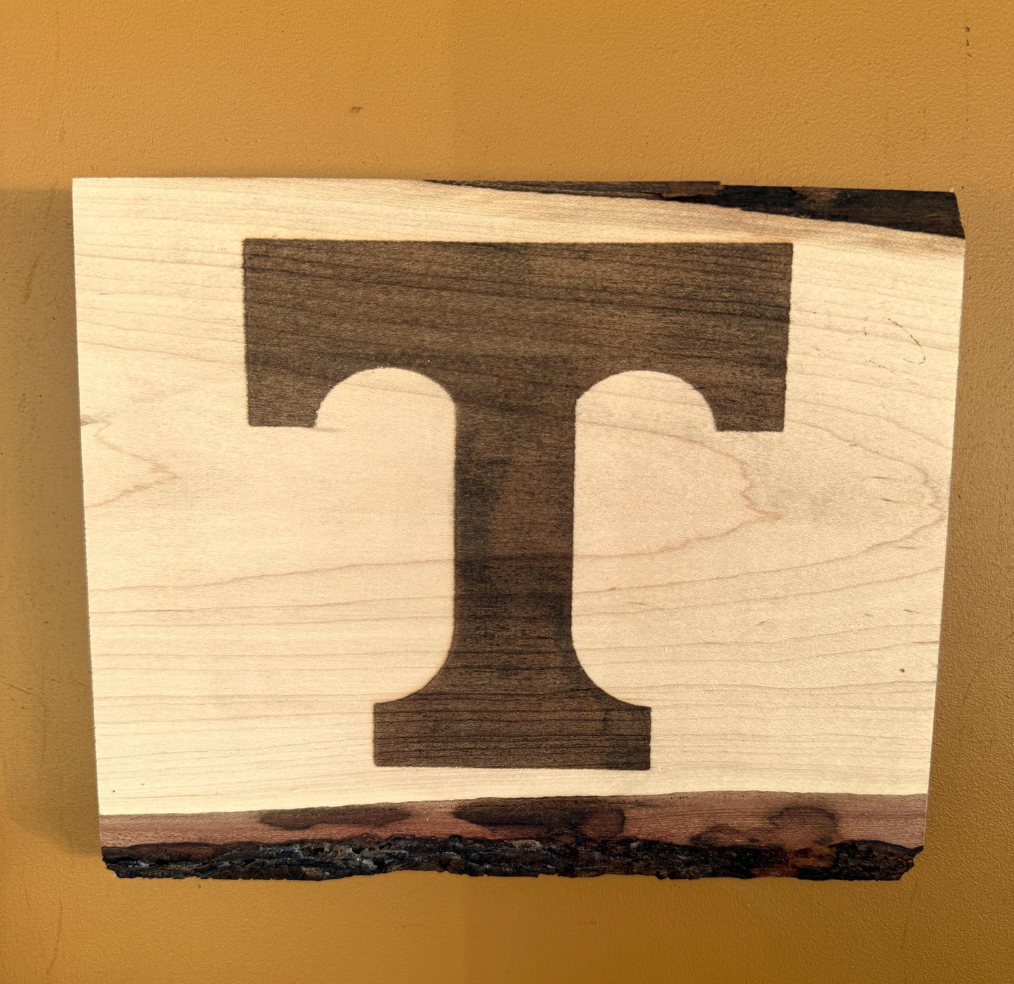 Tennessee Volunteer Wood Sign – Live Edge Maple Wall Art