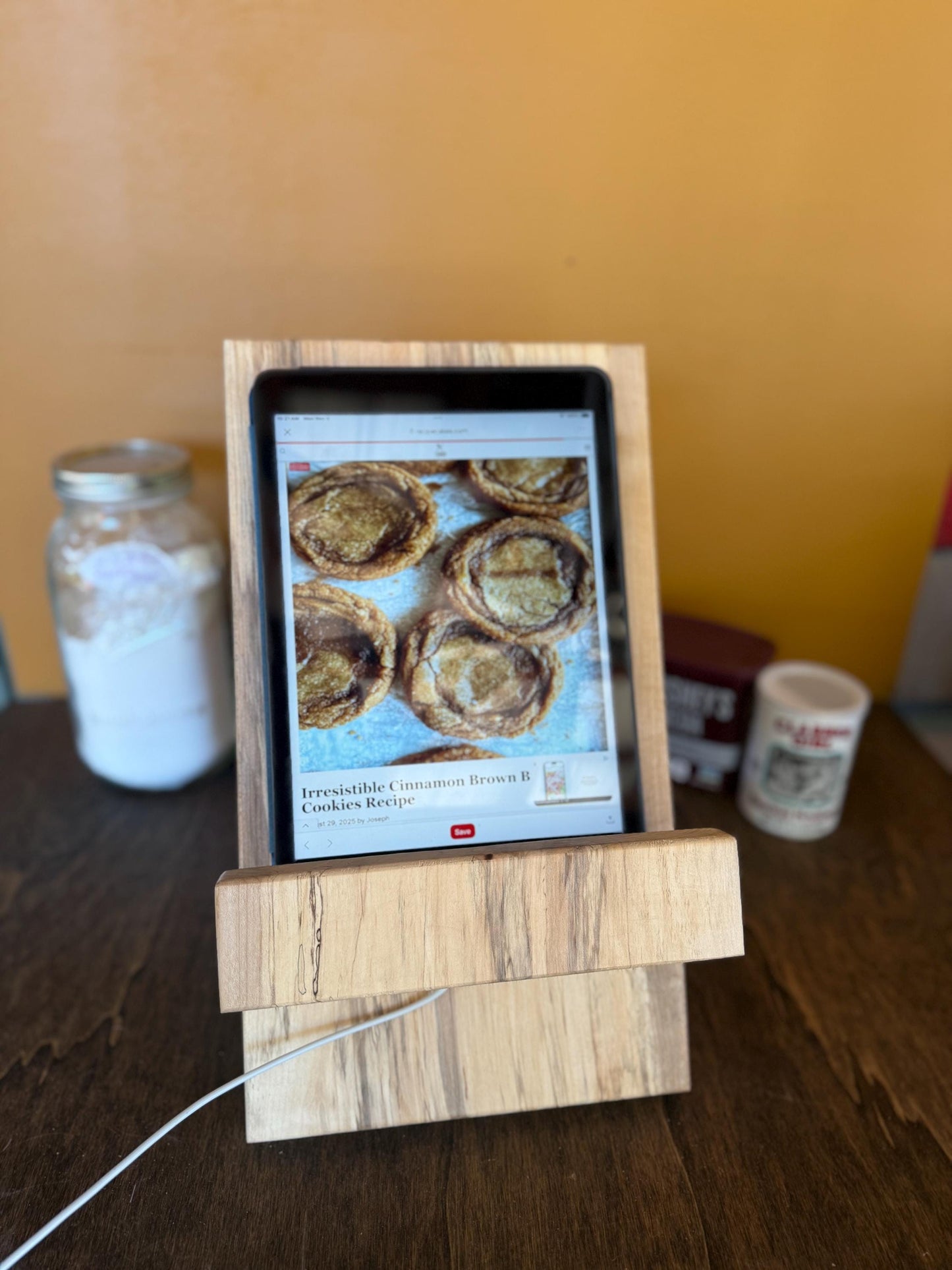 Cookbook Stand and/or iPad Holder with charging slot and foldable (Maple)