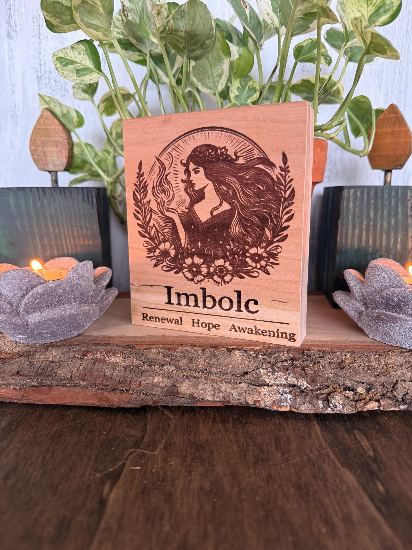 Imbolc Wooden Shelf Sitter