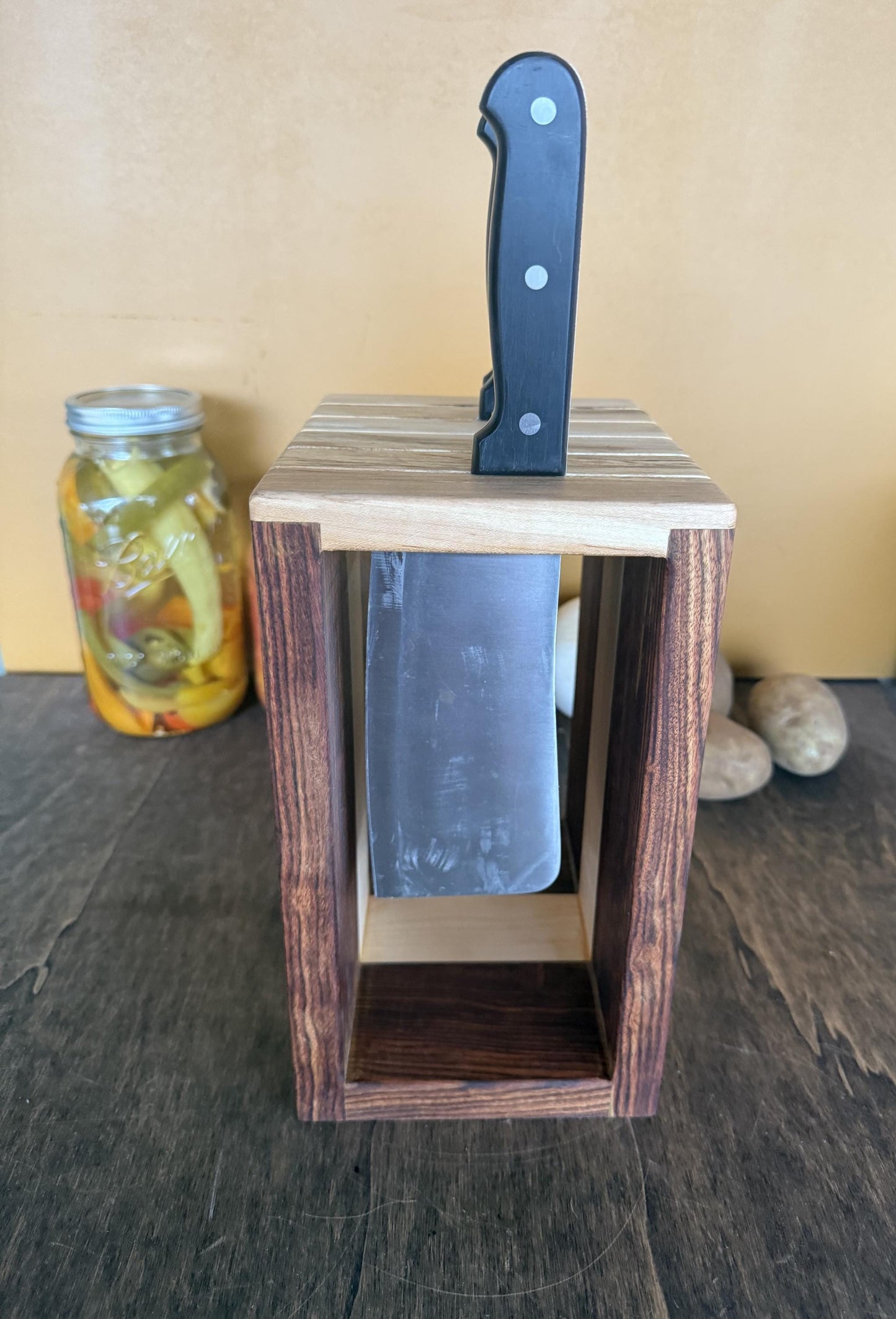 Knife Block - Chechen and Maple