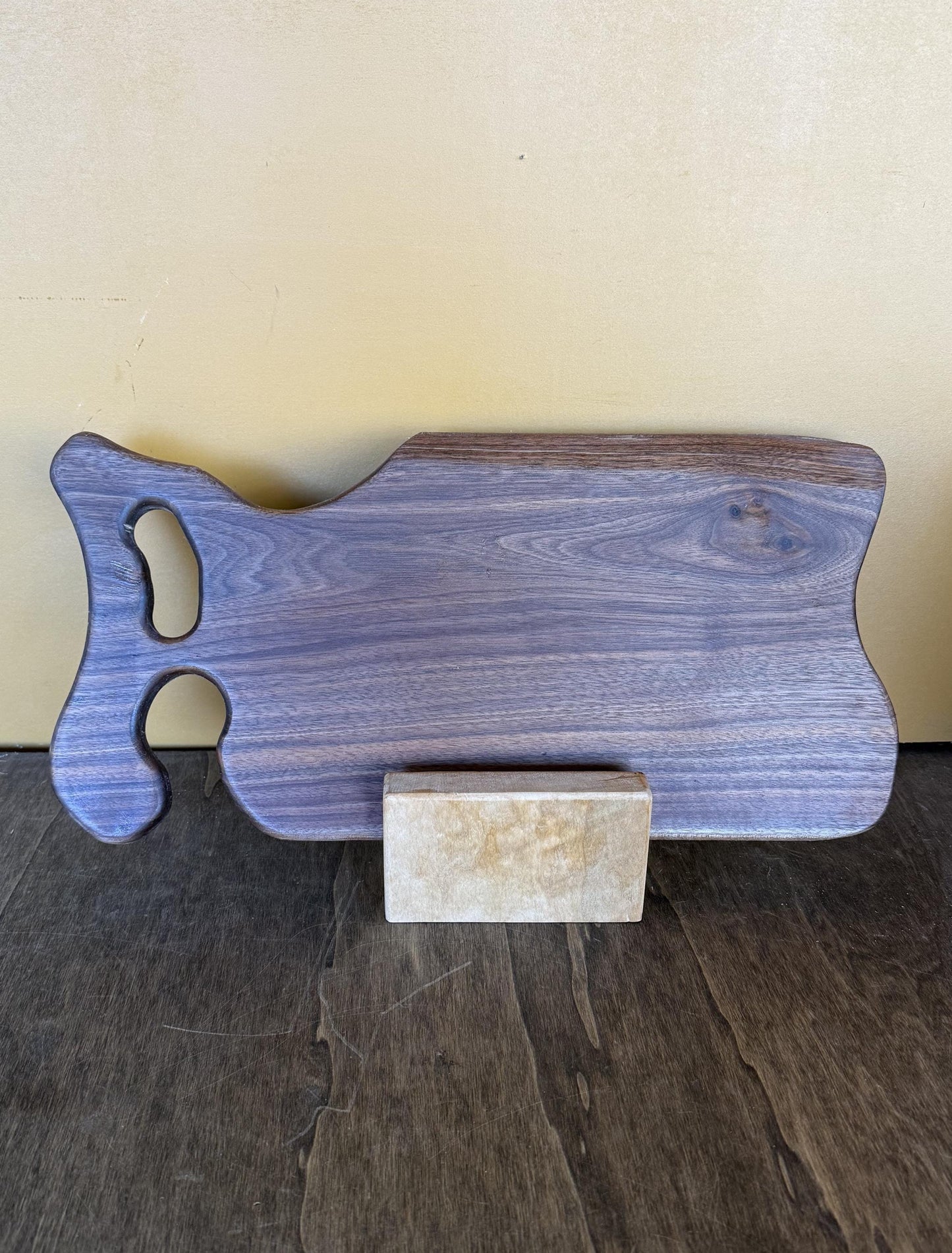 Charcuterie Board (Walnut)