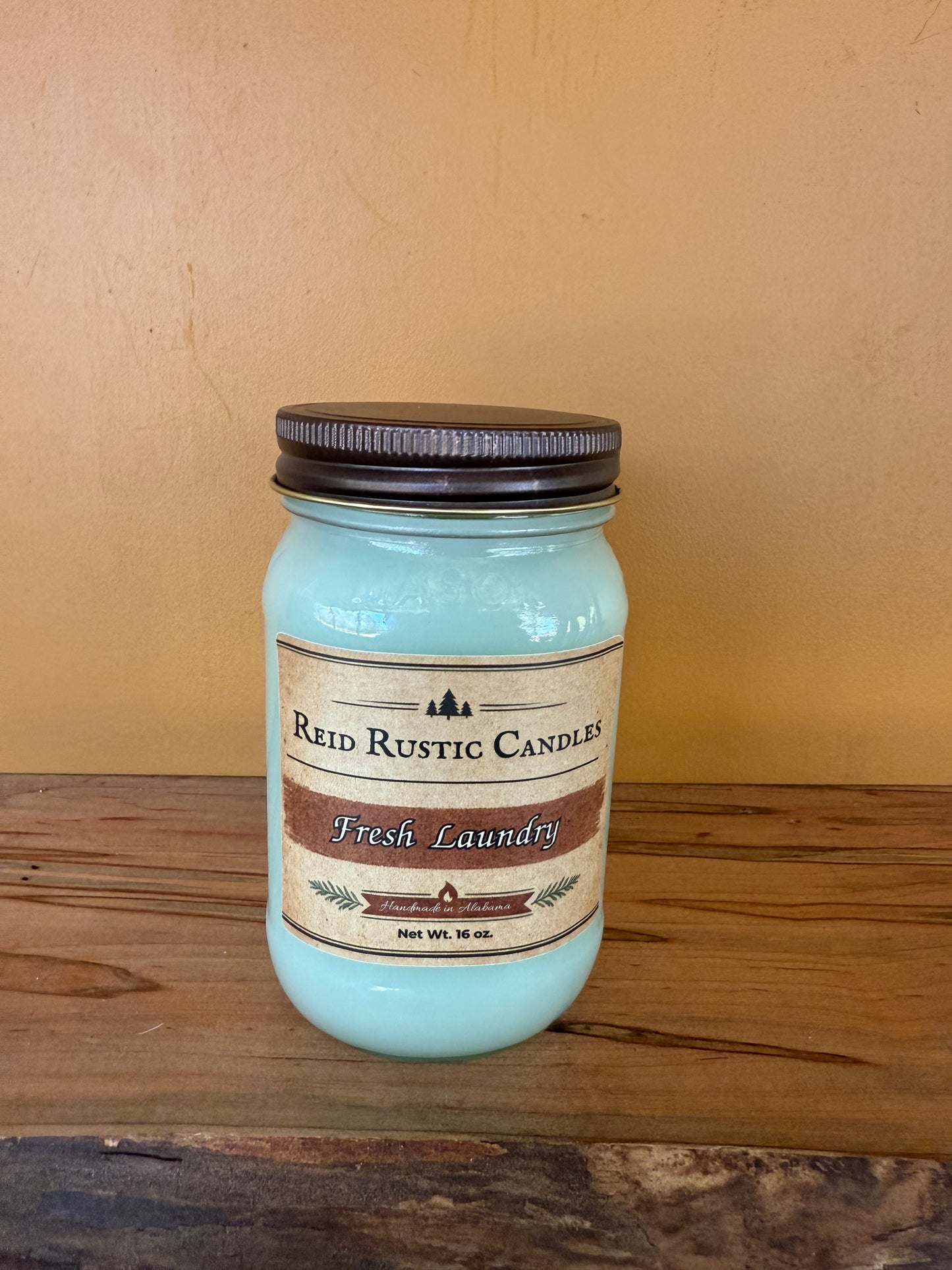 Fresh Laundry 16 oz Candle