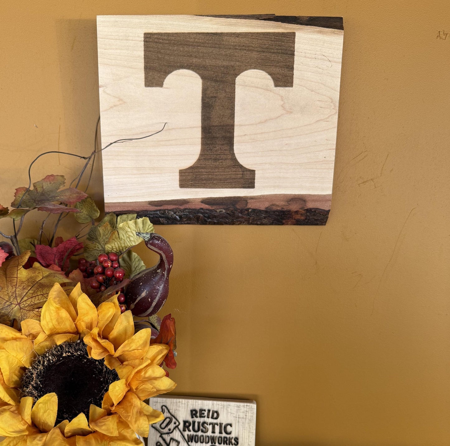 Tennessee Volunteer Wood Sign – Live Edge Maple Wall Art
